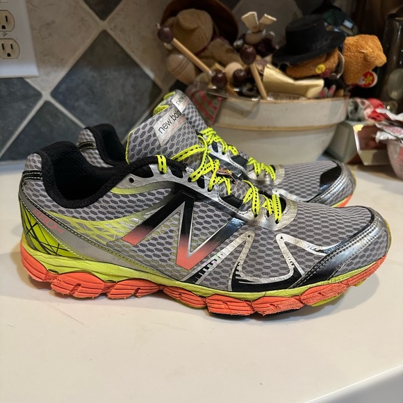 NB NEW BALANCE SNEAKERS RUN WALK ATHLETIC SZ 11.5 880v4 GRAY ORANGE BLACK YELLOW - Picture 9 of 14